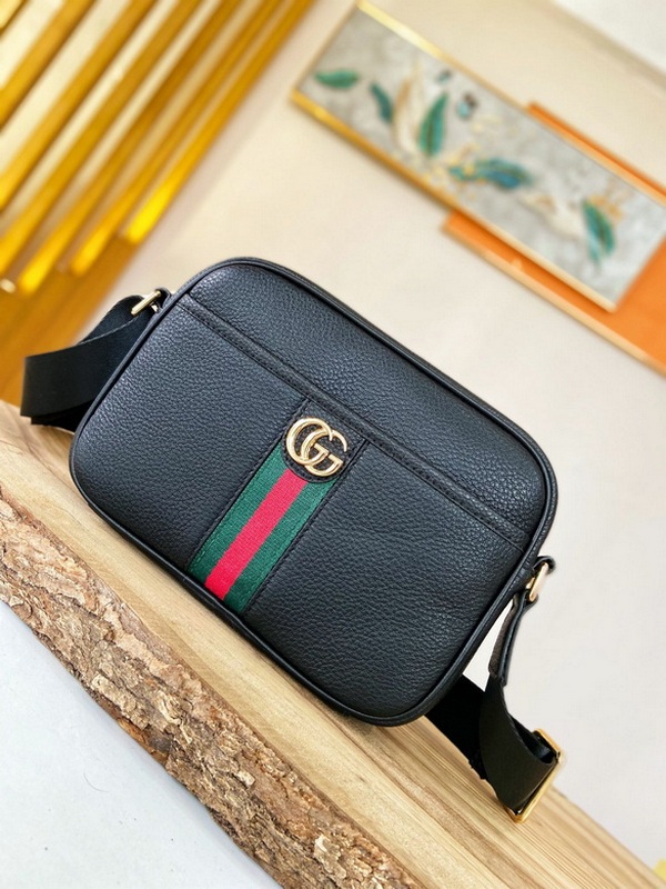 Gucci Handbags 158